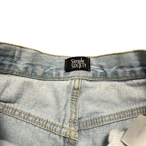 SIMPLE SOCIETY Light Wash Distressed Bermuda Jean Shorts Size 3/26 - Picture 3 of 7